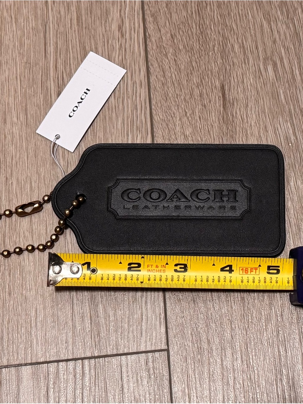 BNWT COACH Boxed Oversized Hangtag Bag Charm in BLACK